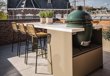 Design outdoor kitchen on rooftop terrace